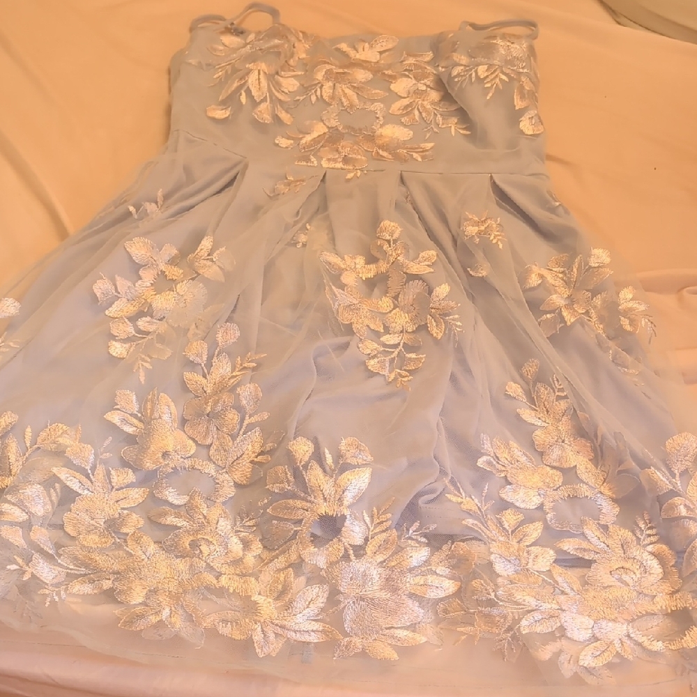 Elegant Blue Floral Dress